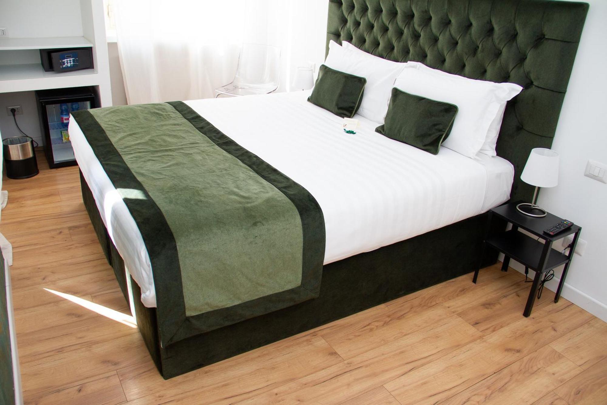 Home At Rome St. Peter Rooms&Apartment 外观 照片
