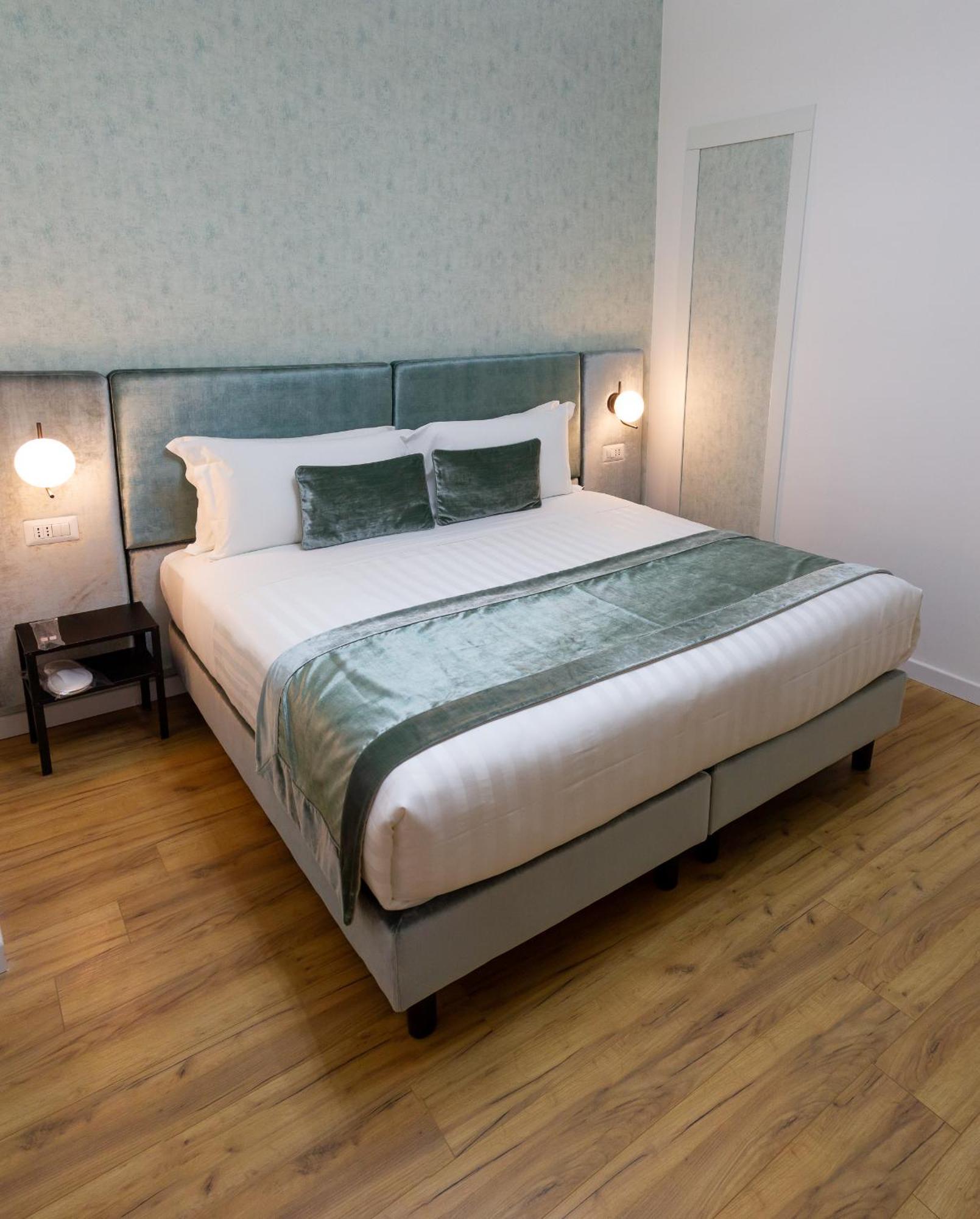 Home At Rome St. Peter Rooms&Apartment 外观 照片