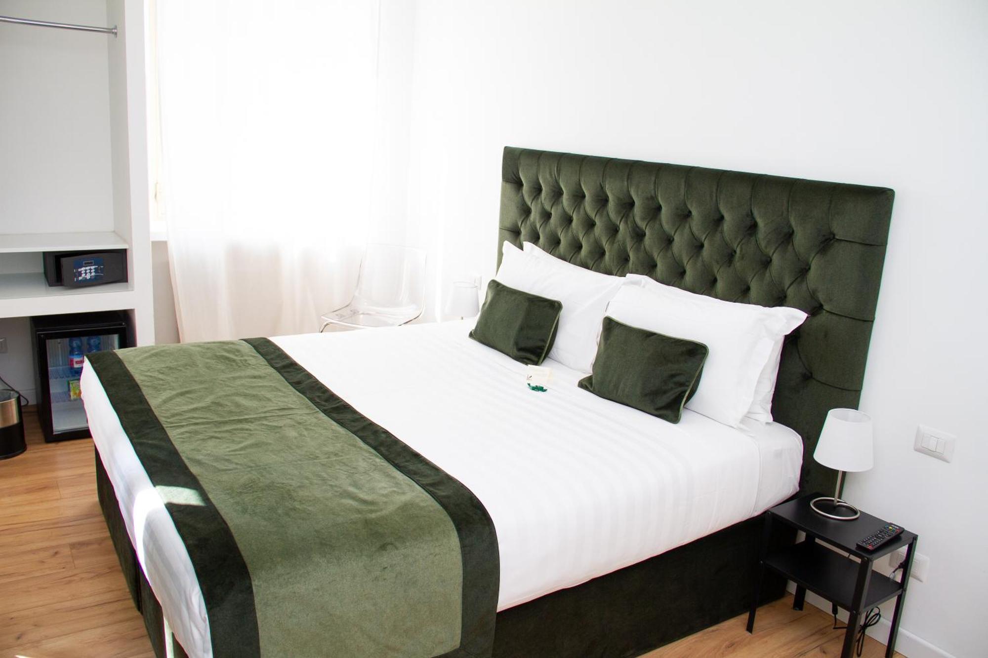 Home At Rome St. Peter Rooms&Apartment 外观 照片
